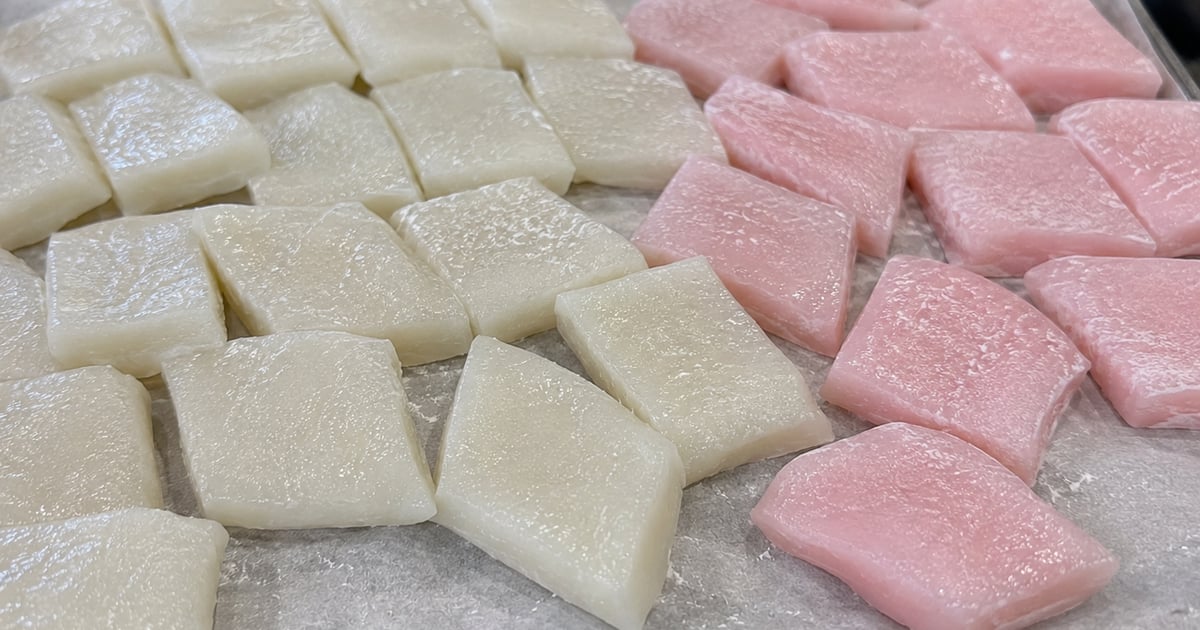 Hawaiian chi chi dango — pink and white mochiko cubes dusted with potato starch