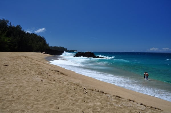 Lumahaʻi Beach