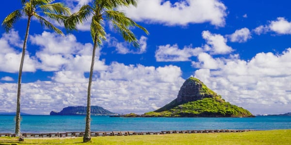 Mokolii Island (Chinaman's Hat)