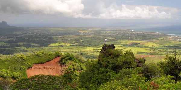 The summit view over Kauaʻi's east side from the Sleeping Giant trail