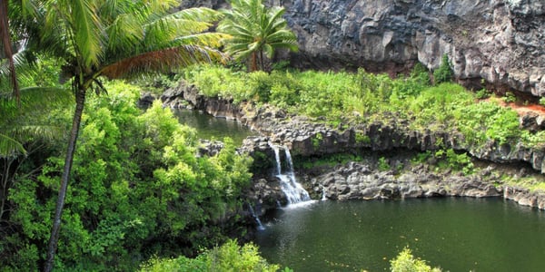 Stacked pools and a waterfall at ʻŌheʻo Gulch in the Kīpahulu district