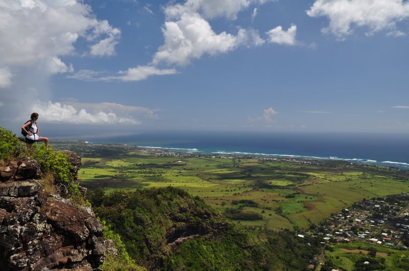 Tori hiking the Nounou East Trail (Sleeping Giant) on Kauaʻi