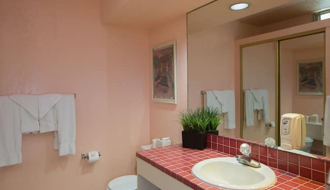 Kuhio Banyan Club and Hotel photo 3