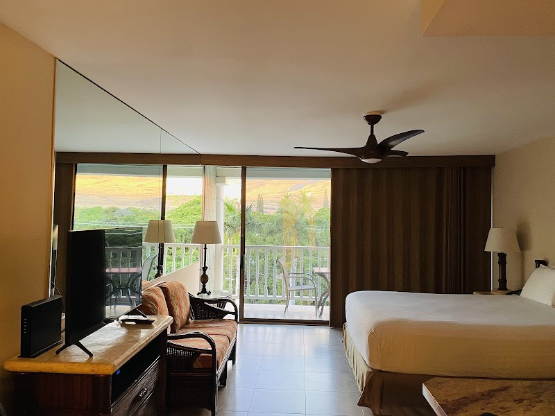 Lahaina Shores photo 2