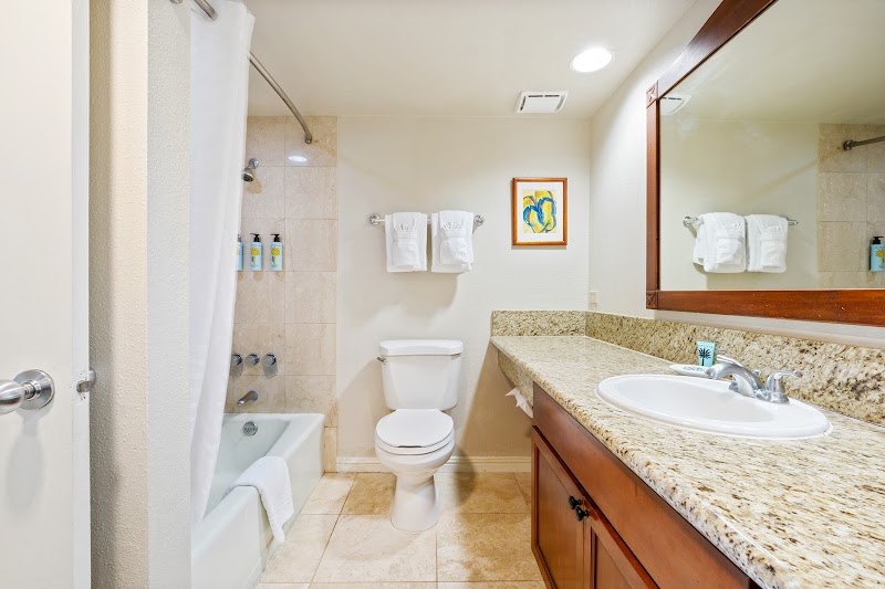 Luana Waikiki Hotel and Suites photo 4