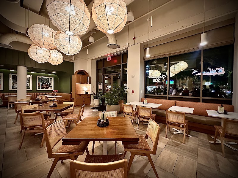 Romer Waikiki at The Ambassador photo 3