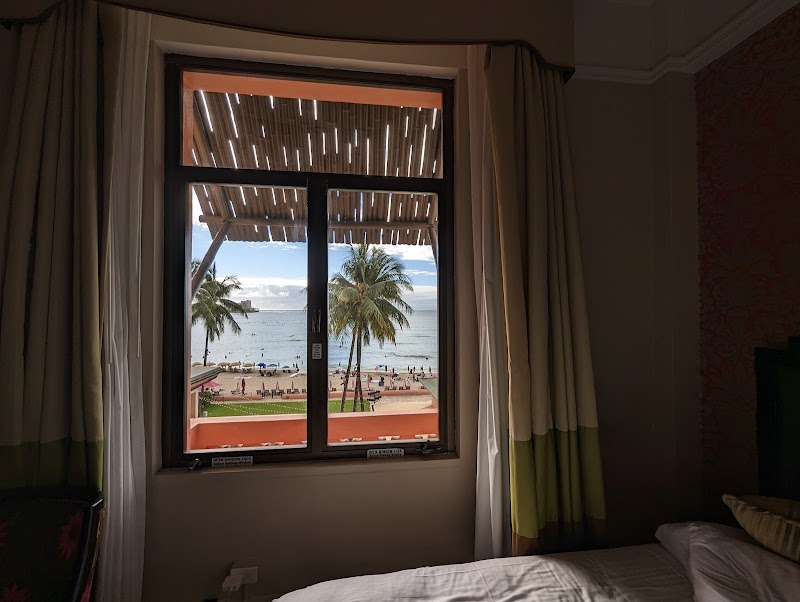 The Royal Hawaiian - a Luxury Collection Resort photo 2