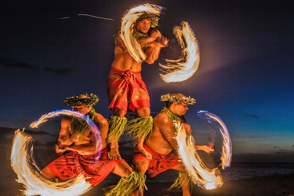 Big Island Luaus Tile Image