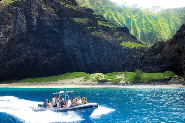 Capt. Andy’s Na Pali Snorkel Adventure Tile Image