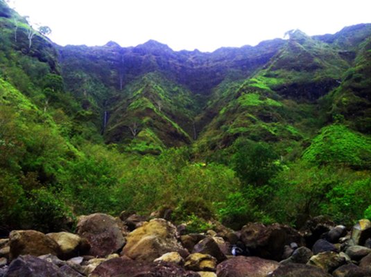 Makaleha Falls Hike