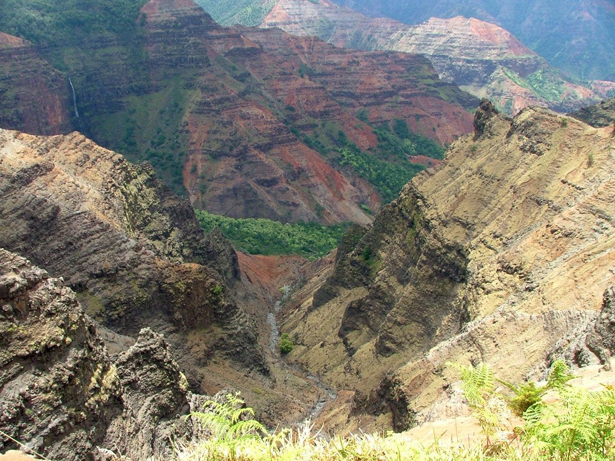 Pu'u Ka Pele Lookout