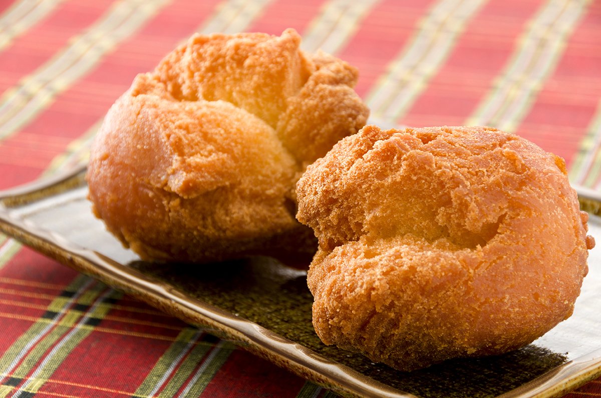 A sweet Okinawan confection made of flour, sugar, and eggs form into a ball, dropped in hot oil, and served warm and crispy.