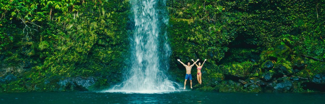 Hanakapiai Falls Spur Trail along Kalalau Trail