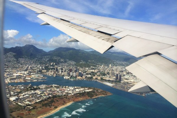 The 4 Most Adventurous Things to Do in Hawaii Tile Image