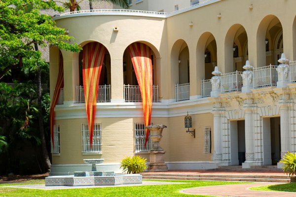 Hawaii State Art Museum (HISAM) Tile Image