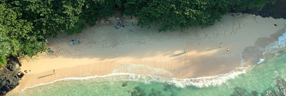 Pali Ke Kua (Hideaways) Beach