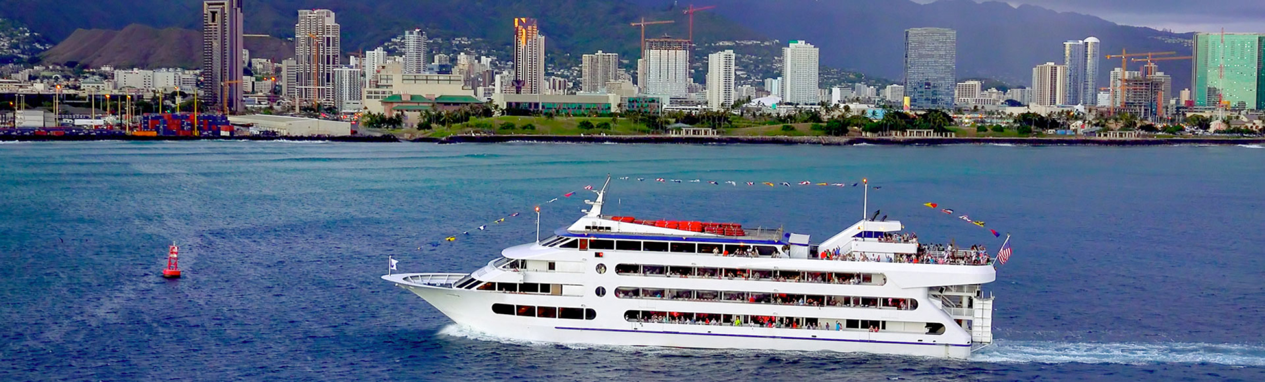 Travel Information for the Hawaiian Islands Harbors & Ports
