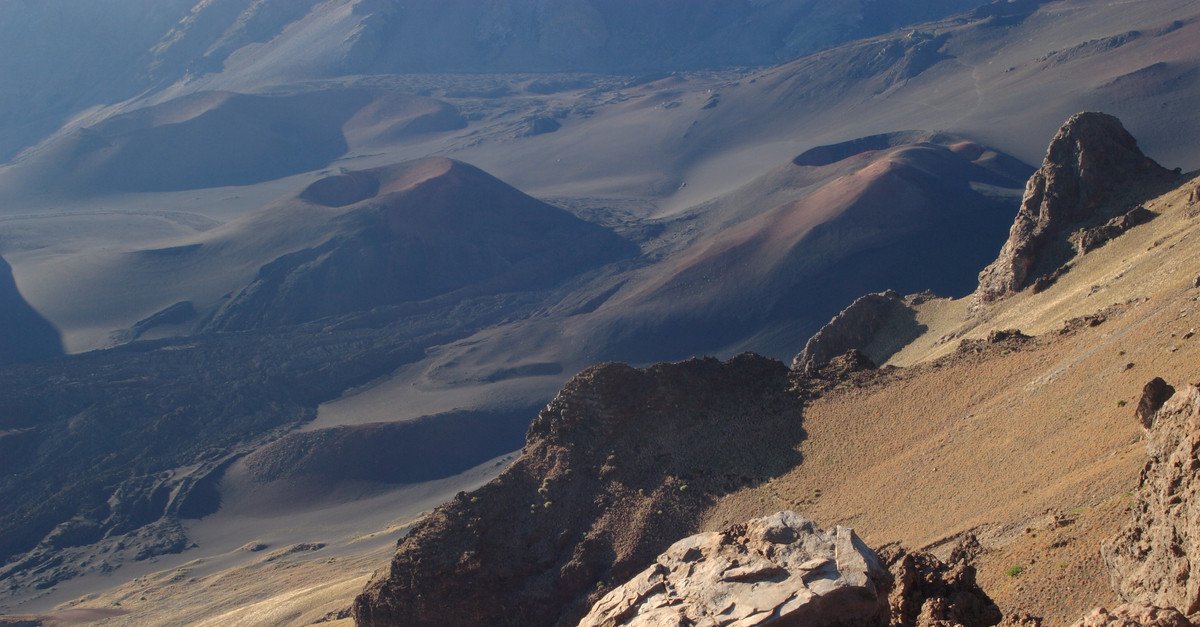 The beautiful views of the Kalahaku Overlook at Haleakala National Park
