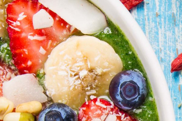 Top Smoothie Spots on Kauai Tile Image