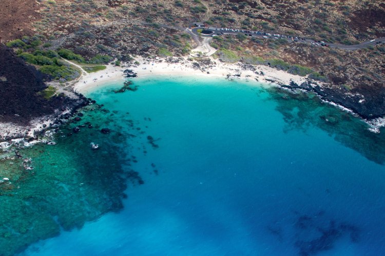 Manini'owali Beach in Kua Bay Image