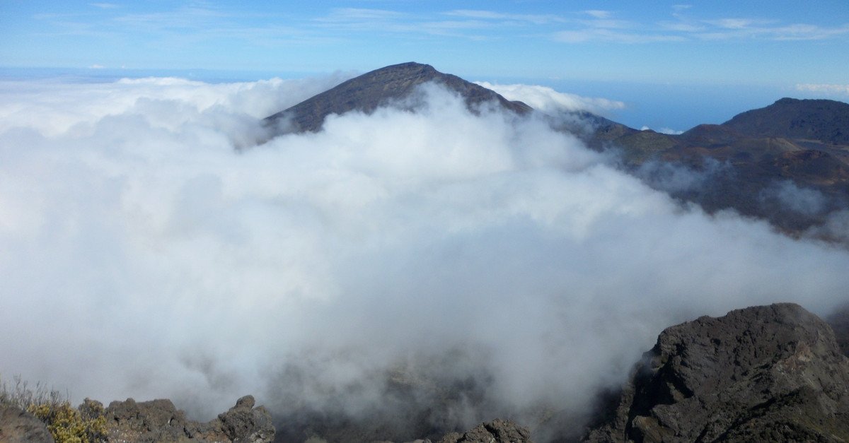 View from the Leleiwi Overlook