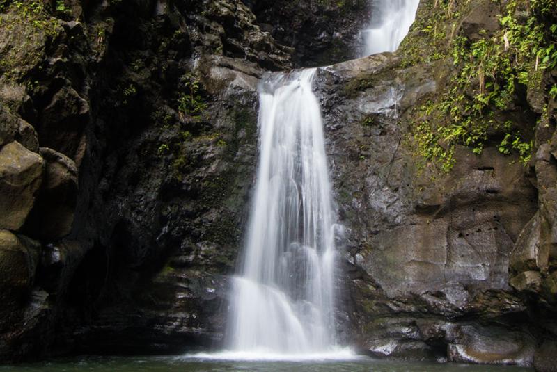 Makaleha Falls Hike