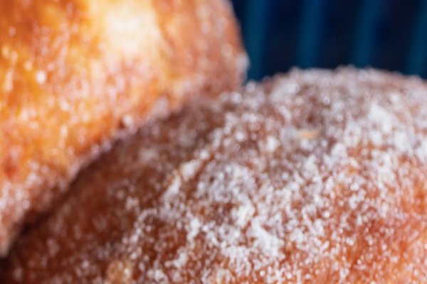 Top Malasada Spots on Maui Tile Image