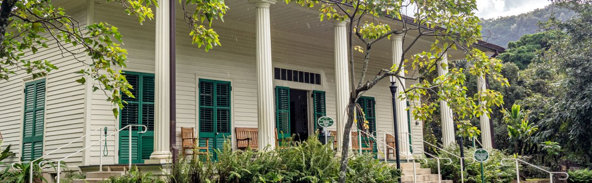 Queen Emma Summer Palace