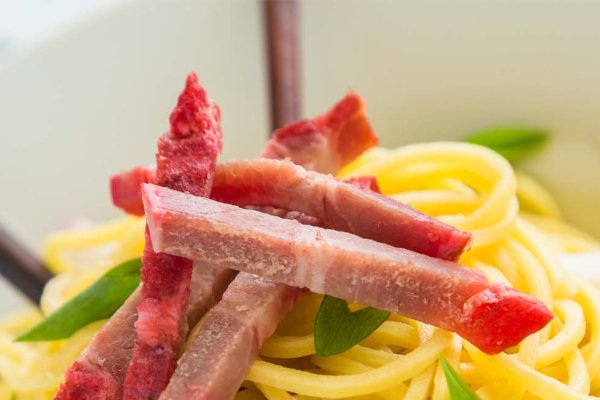 Top Saimin Spots on Oahu Tile Image