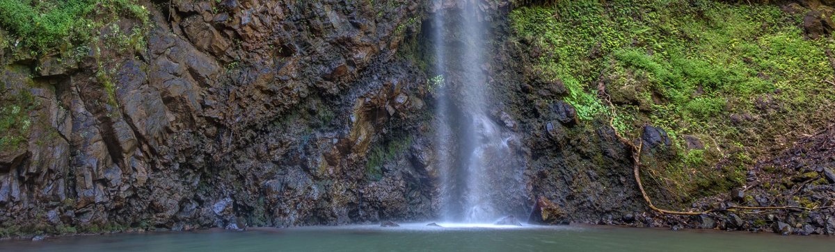 Uluwehi Falls (Secret Falls)