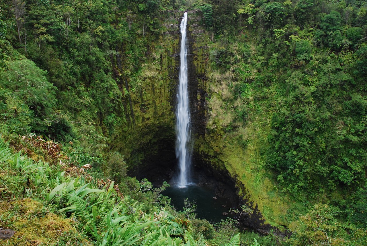ʻAkaka Falls, Hāmākua coast, Big Island