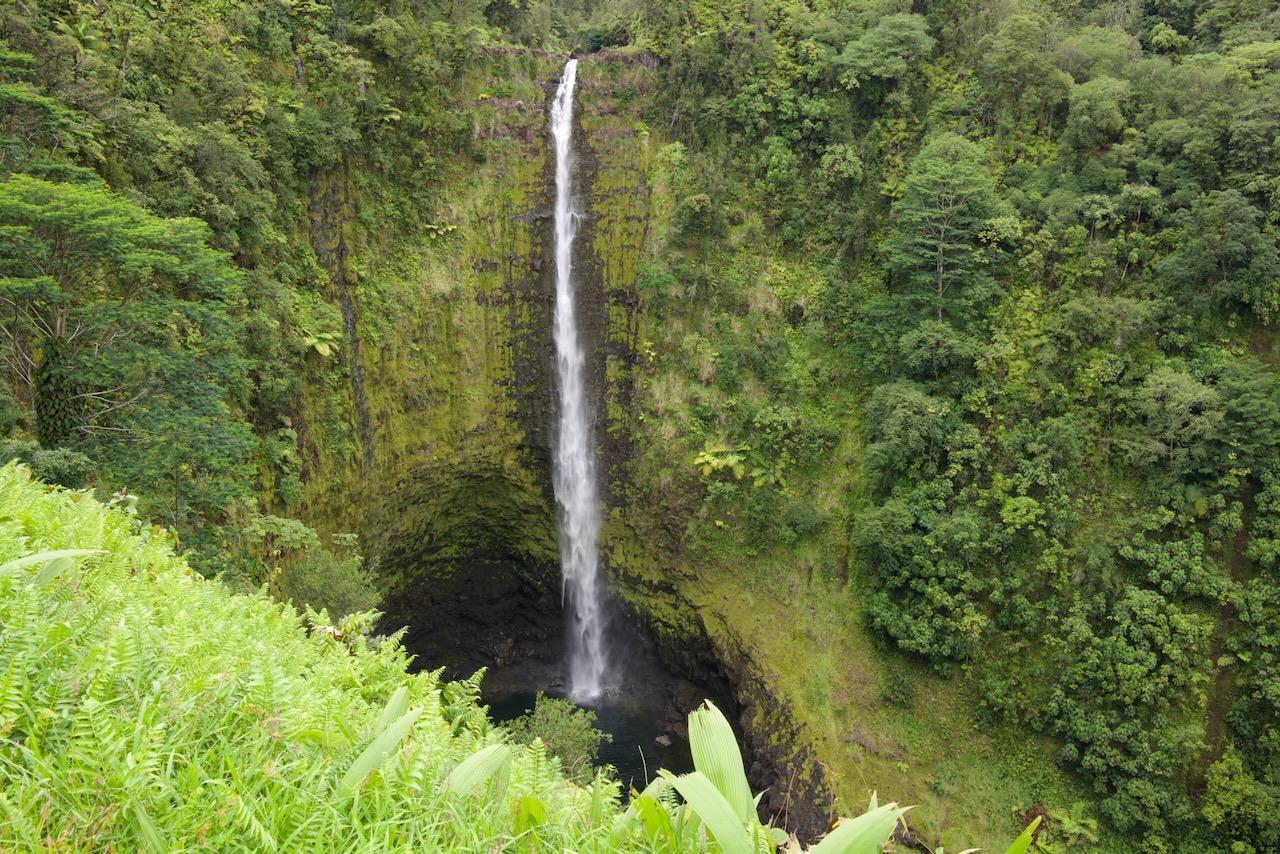 ʻAkaka Falls, Hāmākua coast, Big Island