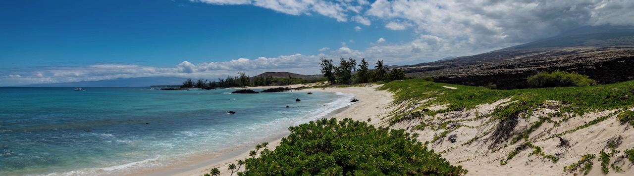 Makalawena Beach dunes, Kekaha Kai State Park, Big Island