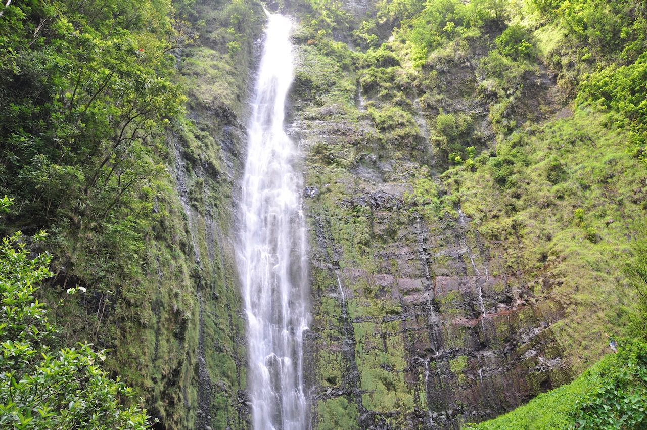 Waimoku Falls at the end of the Pīpīwai Trail, Kīpahulu